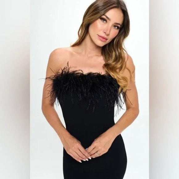 Lovely Day | Black Mini Strapless Faux Feather Party Dress - Picture 2 of 7